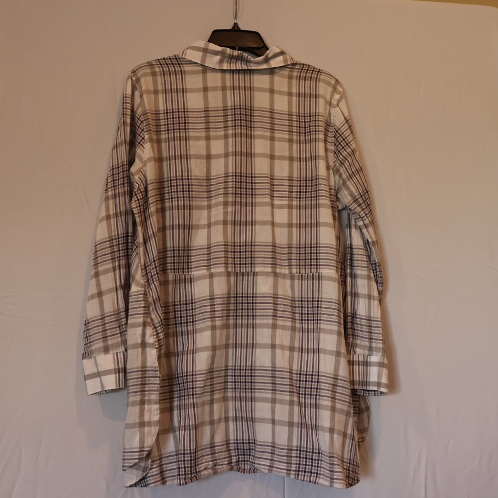 Foxcroft Tunic - Picture 2 of 6